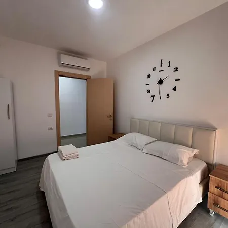 Kalpazo 21 Apartment