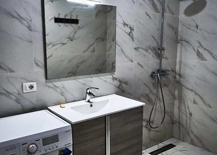 Kalpazo 21 Apartment