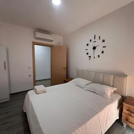 Kalpazo 21 * Tirana