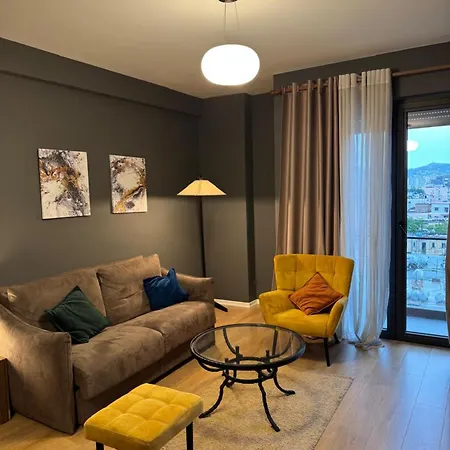 Kalpazo 21 * Tirana