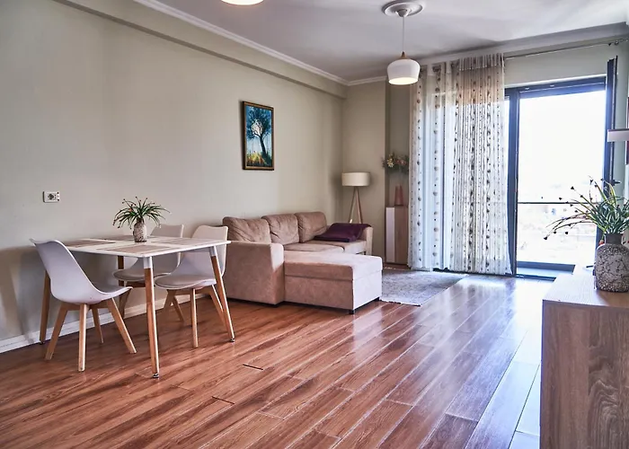 Kalpazo 21 Apartment