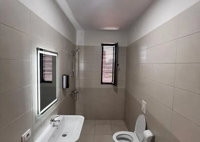 Lägenhet Kalpazo 21 Tirana