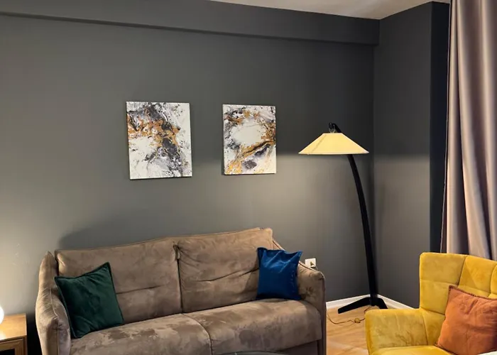 Kalpazo 21 Apartment